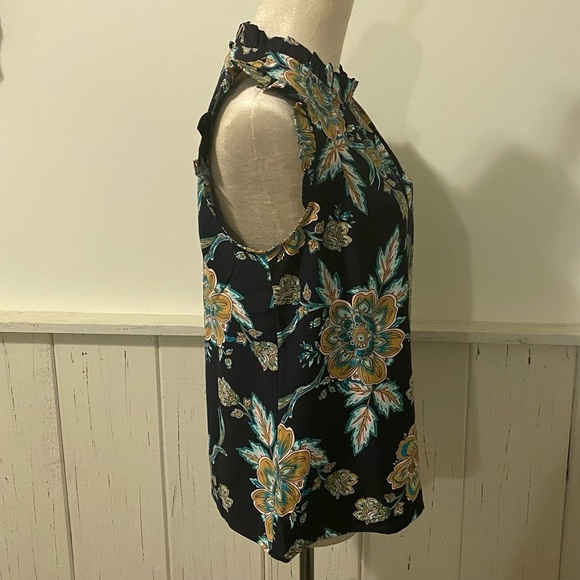 NWT J Crew Small Navy Blue Floral Ruffleneck Sleeveless Blouse - Picture 4 of 10